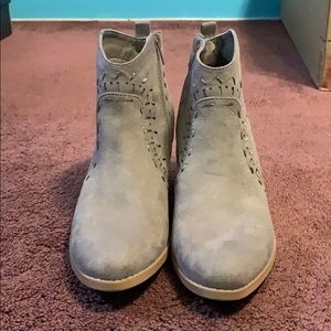 Navy greenish gray booties